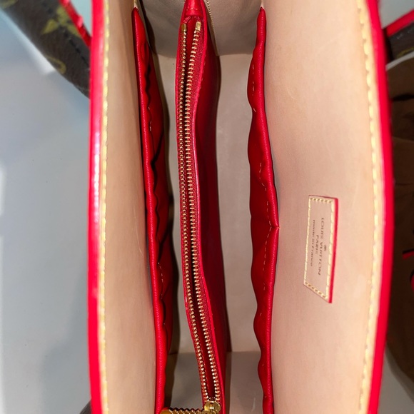 Louis Vuitton x Christian Louboutin  Tote - Picture 9 of 11